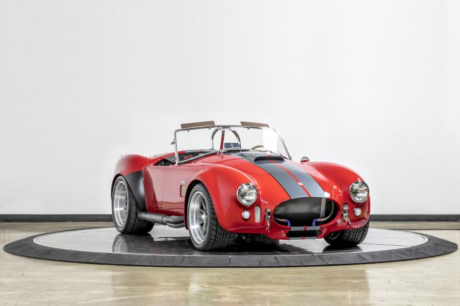  AC Cobra 6 by Superformance 2019 года  (фото 3 из 33)